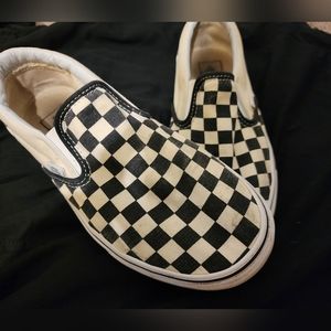 "donation soon" vans